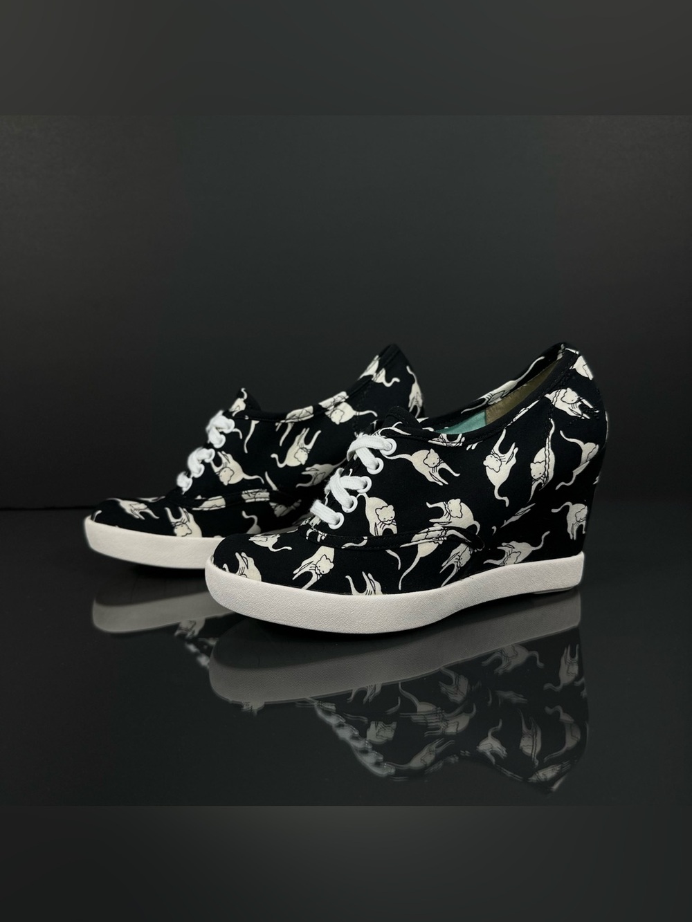 Cat Print Wedge Sneakers BC Footwear Black Canvas Shoes Size 6